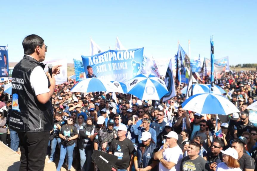 Los petroleros toman el toro por las astas y paralizan Vaca Muerta en reclamo contra Ganancias