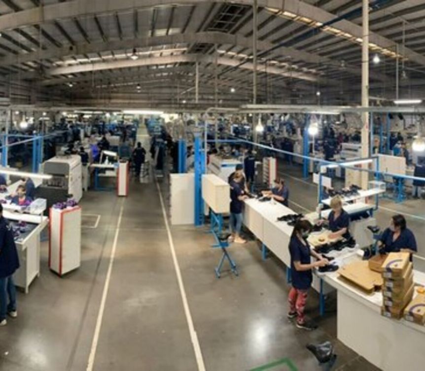 Las empresas privadas se ajustan y crece el número de despedidos en la Provincia