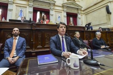 Las represas en Santa Cruz no estarán listas hasta después del 2027, indicó Posse