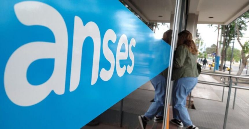 Nación completó casilleros en diferentes delegaciones de ANSES