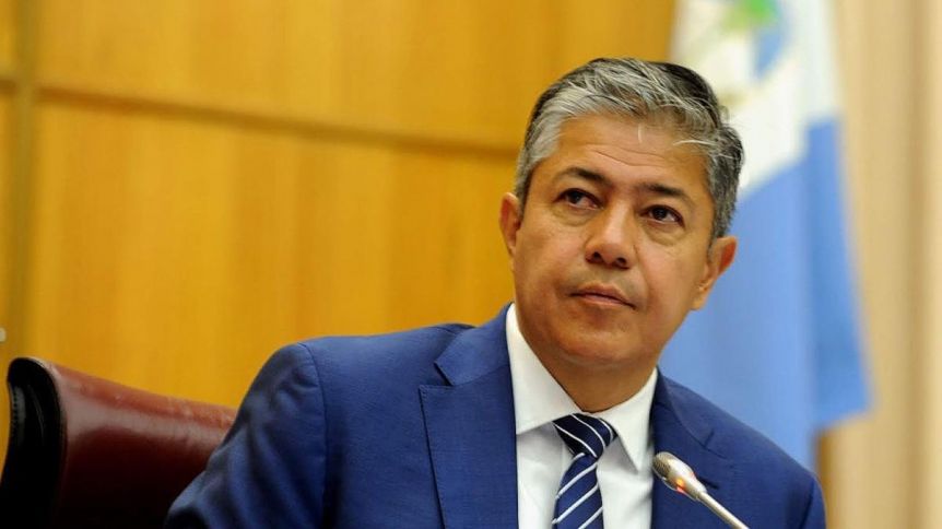 Reunión suspendida entre Figueroa y legisladores del MPN por la salud de Pereyra