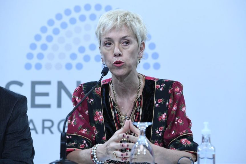 Senadora sureña apuntó contra el Ministerio de Capital Humano por las contrataciones tercerizadas