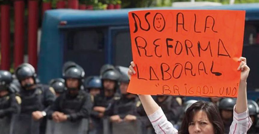 Reforma laboral: cómo quedó el polémico capítulo de la Ley Bases que debatirá el Senado