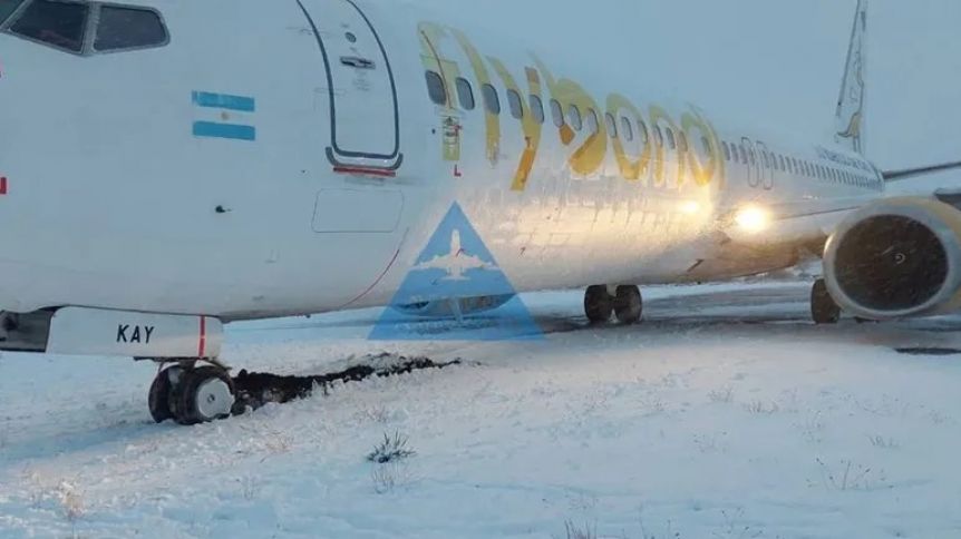 Por la nieve, un avión sufrió complicaciones al aterrizar en Bariloche