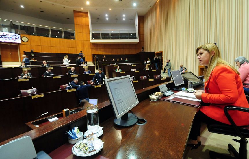 En la Legislatura calificaron como “unilateral y arbitraria” la decisión de Nación por el manejo de las represas