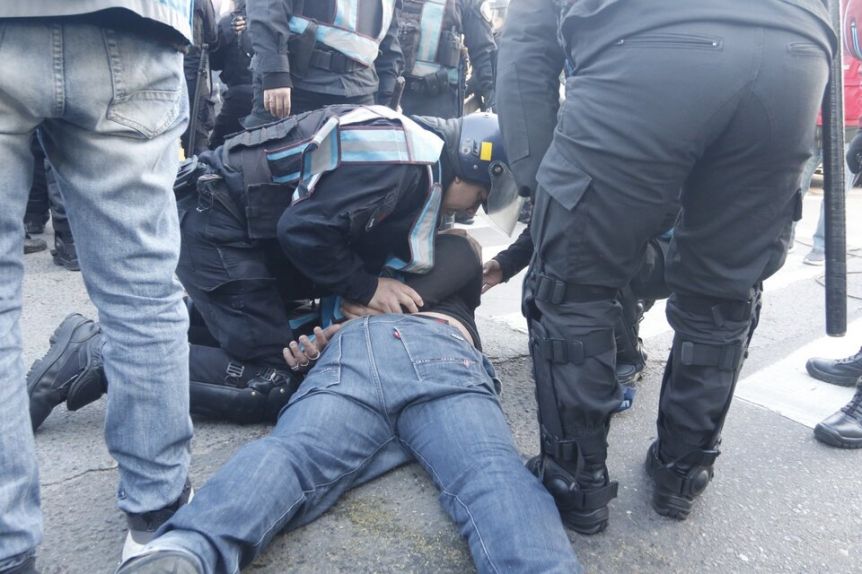 Represión a trabajadores del INTI: hay dos detenidos