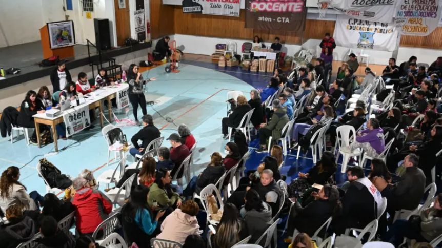 Críticas hacia ATEN por la votación en asambleas de un nuevo paro