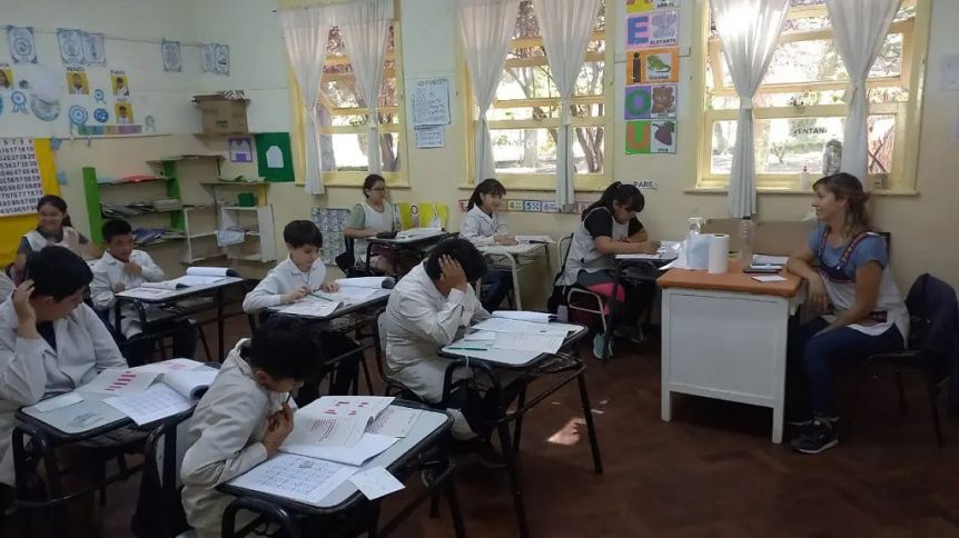 La educación como servicio esencial: avanza el proyecto para poner guardias mínimas