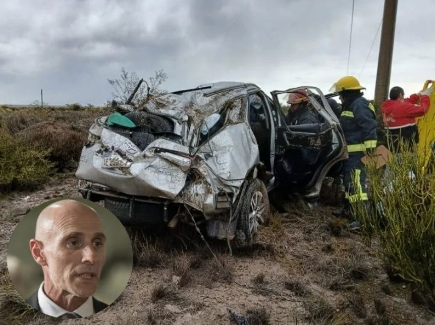 Volcó en la ruta el ministro de Obras y Servicios Públicos, Alejandro Echarren