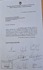 El bloque de UxP presiona en la Legislatura para frenar los tarifazos
