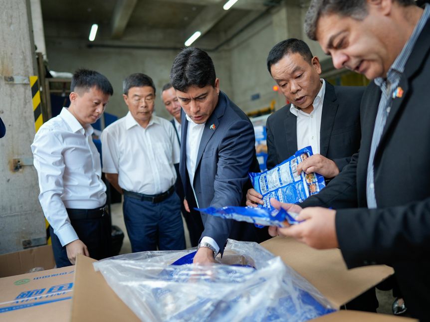 Sumó una en China: Vidal cerró un acuerdo para instalar una planta pesquera