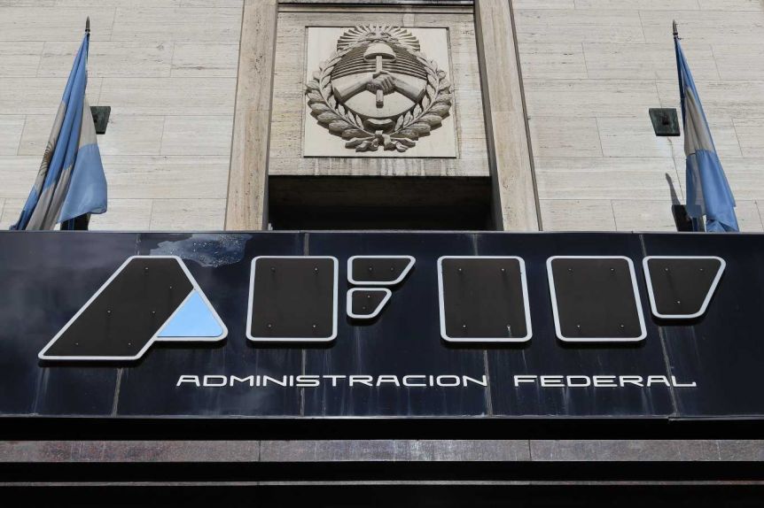 El Gobierno oficializó la disolución de la AFIP y creó una nueva agencia de recaudación