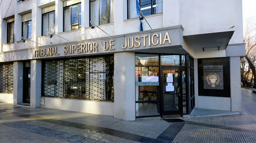 El TSJ suspendió las modificaciones de la Ley del Tribunal de Cuentas