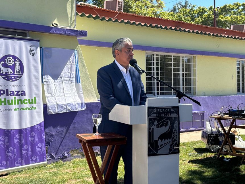Figueroa cerró octubre con una intensa agenda en el territorio