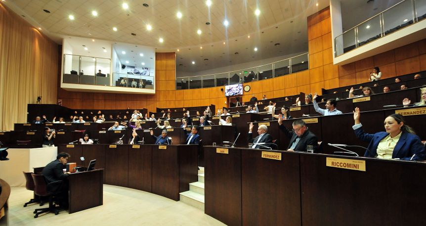 Entre sidra y pan dulce, la Legislatura le puso el broche al 2024 con más de 500 sanciones