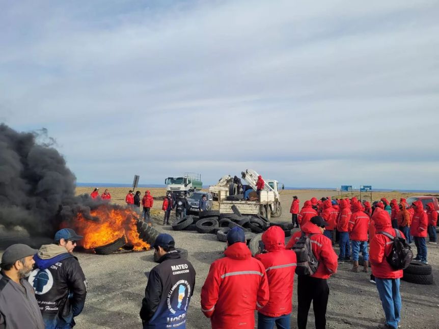 Despidos en las represas: UOCRA inicia acampe en reclamo de definiciones