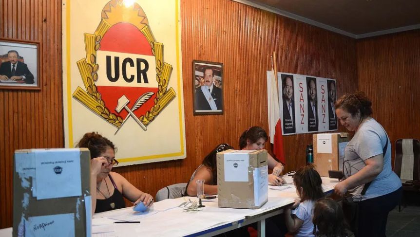 La UCR pone primera y convoca a internas para definir candidaturas en municipios