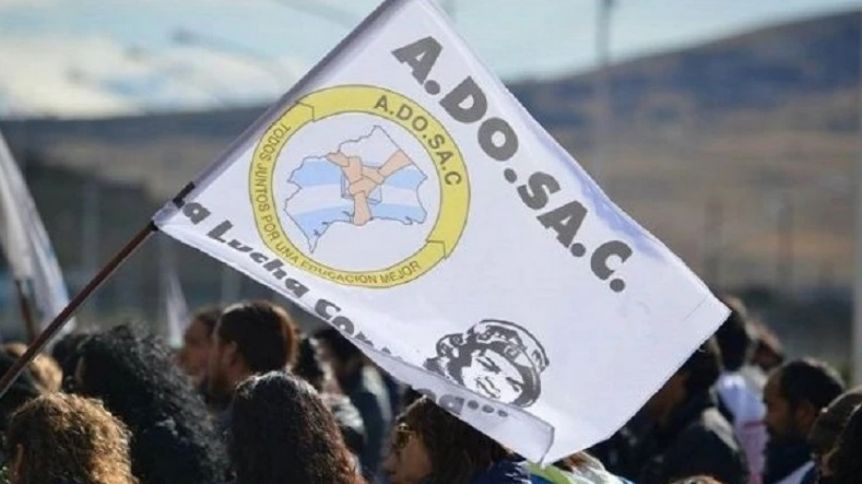 ADOSAC ratificó el rechazo a la oferta salarial y alertó sobre posibles problemas para el inicio de clases