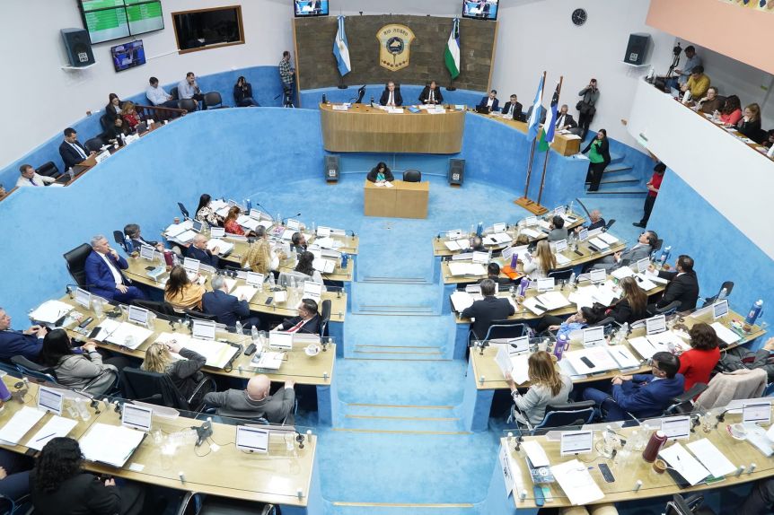 Weretilneck llamó a una extraordinaria antes de la apertura del período legislativo