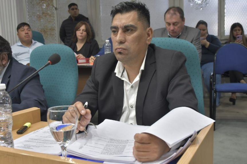 La oposición respaldó el pedido judicial de desafuero a Españon