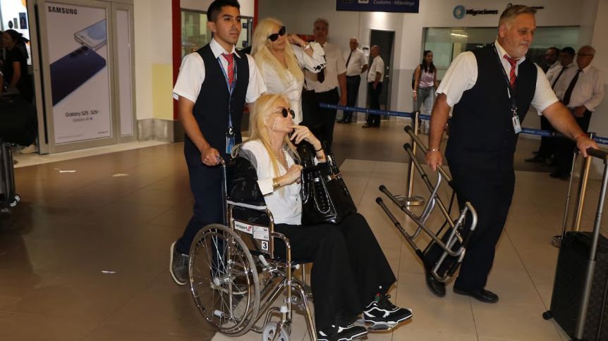 Mecha Sarrabayrouse volvió a ser internada y crece la preocupación de Susana Giménez