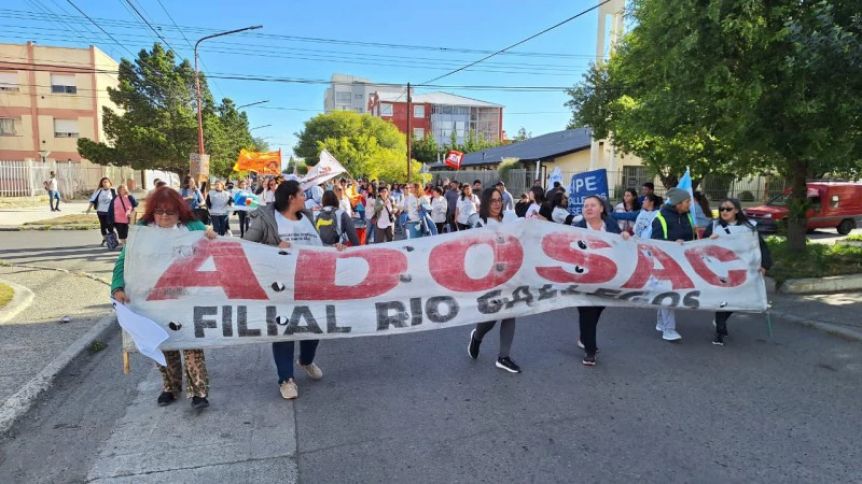 Comienzo de clases caliente: los gremios se movilizan pese a la Conciliación Obligatoria