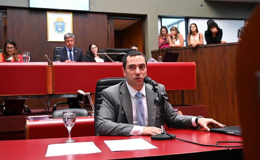 En la Legislatura, Giacomone planteó la necesidad de más transparencia en la Justicia