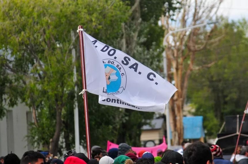 Crece la tensión entre el Gobierno y ADOSAC, que anunció otro paro por 72 horas
