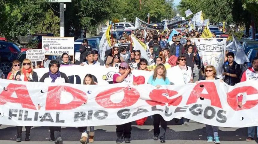 Vuelven las clases: los gremios aceptaron la propuesta del Ejecutivo