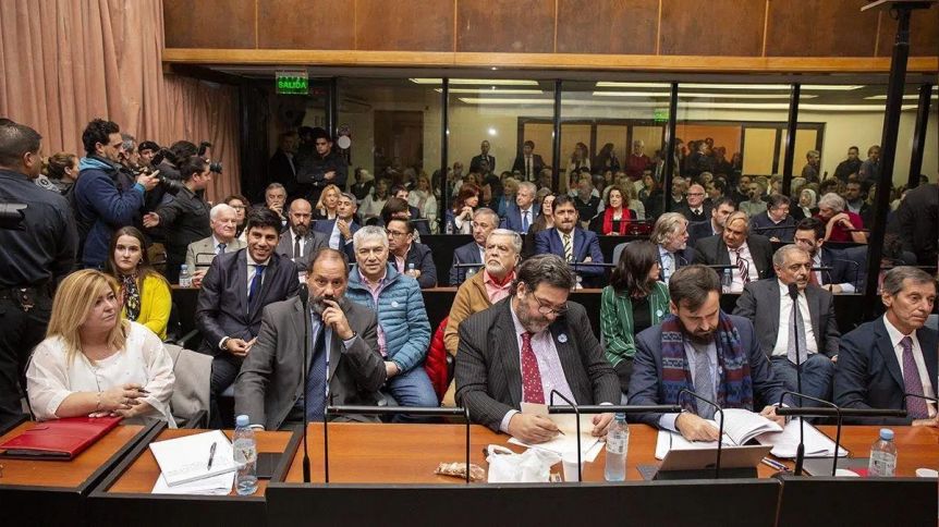 Causa Vialidad: quiénes son los quince exfuncionarios procesados por Ercolini