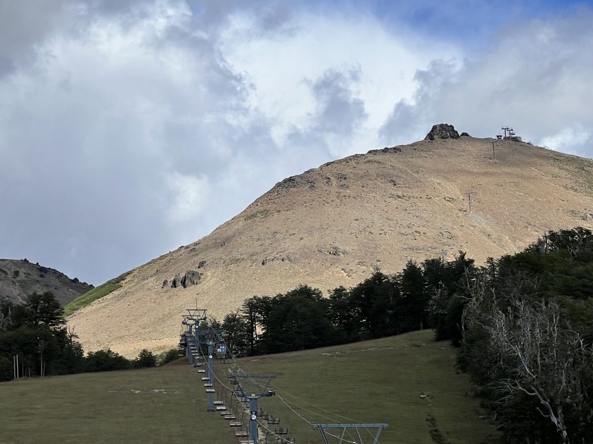 Ordenan el cese de actividades de la concesionaria del Cerro Chapelco