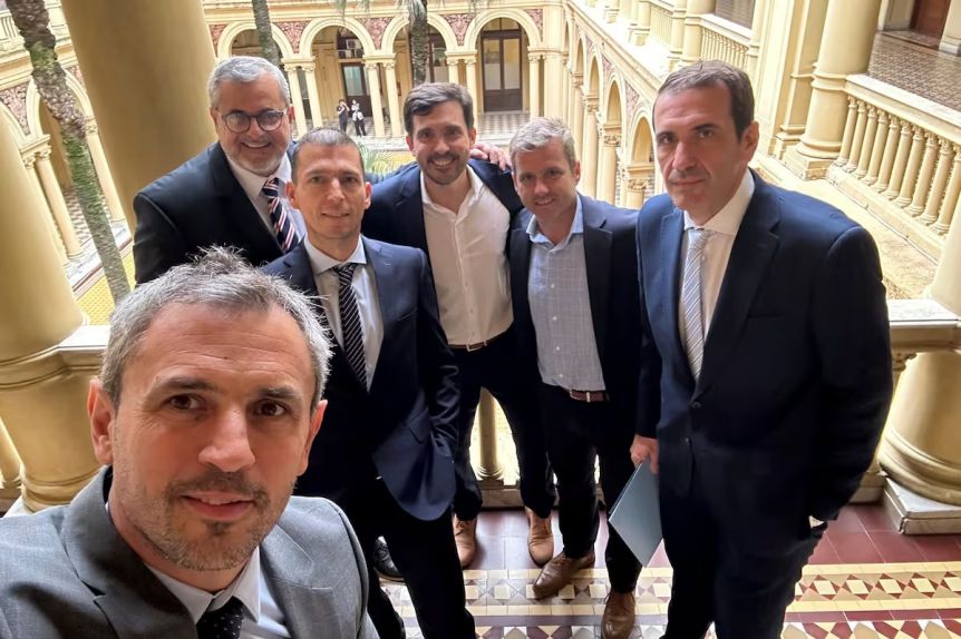 Con el sello de un patagónico, los “radicales con peluca” conformaron un interbloque