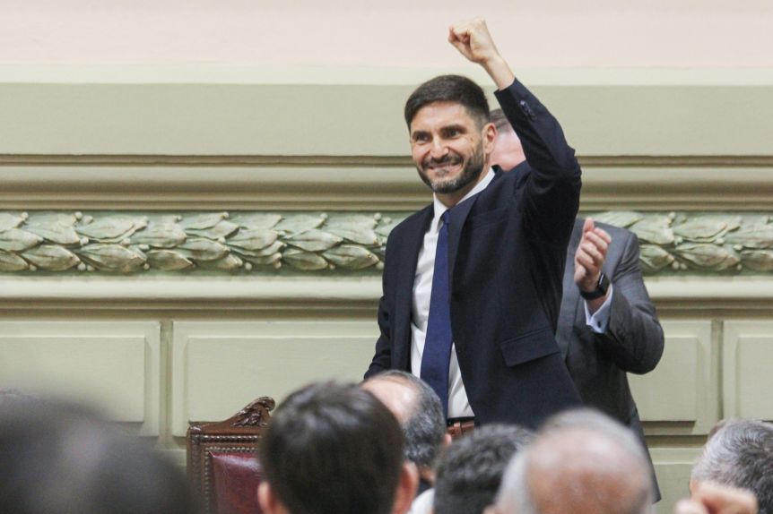 Flojo inicio de LLA en las elecciones 2025: quedó tercero y Pullaro arrasó en Santa Fe