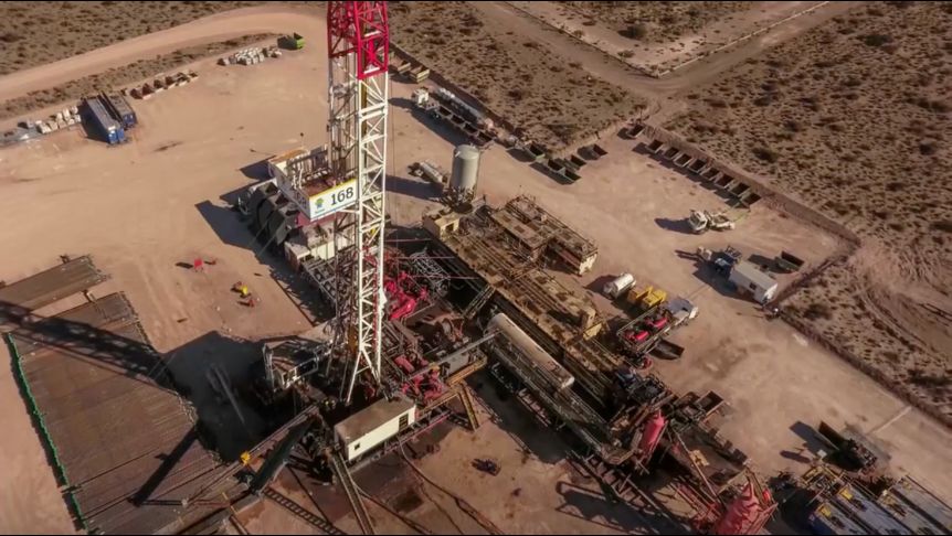 Vista concretó una operación superior a los 1.200 millones de dólares para expandirse en Vaca Muerta