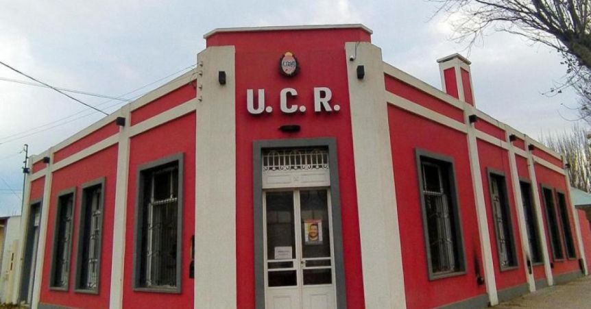La UCR de Santa Cruz empieza a desplegarse para resolver la interna