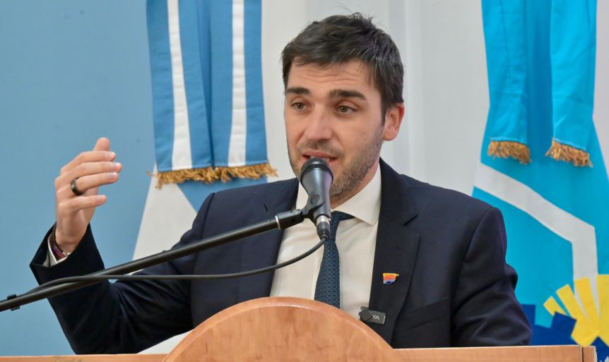 Torres quiere cobrarle a los camiones chilenos un canon para mantener las rutas
