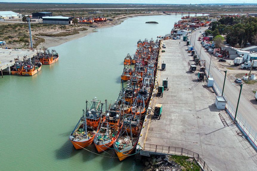 Torres enviará a la Legislatura un proyecto con dos obras claves para el puerto de Rawson