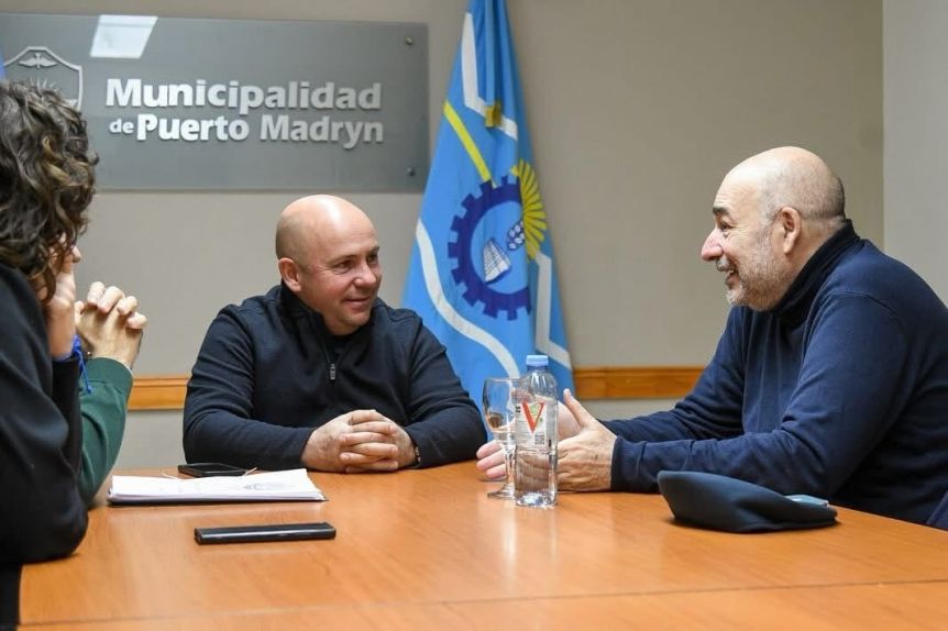 Sastre busca modificar la Carta Orgánica con un referendum para permitir el voto joven