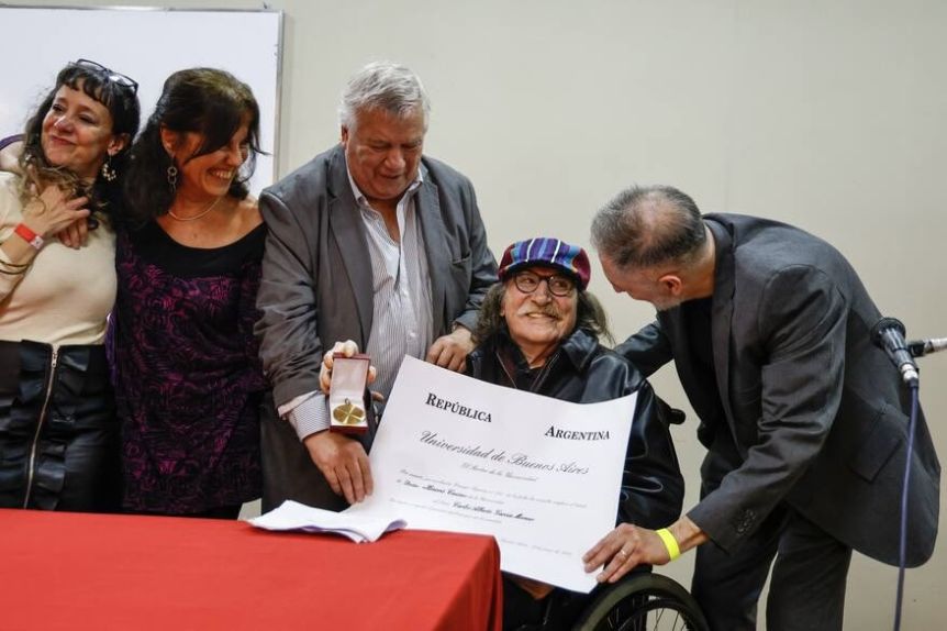 Charly García recibió el título de Doctor Honoris Causa