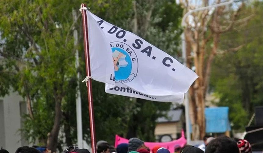 Dolor de cabeza en el Gobierno: ADOSAC anunció un nuevo paro esta semana