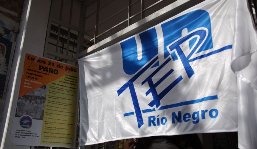 Unter endurece su postura y amenaza con ir al paro si no hay nueva oferta salarial
