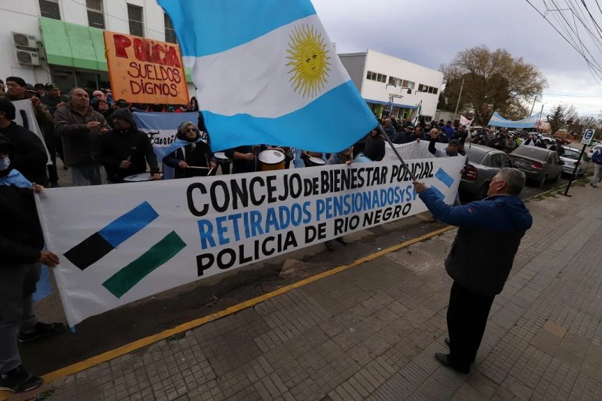 Policías y penitenciarios de Río Negro anunciaron movilización ante la falta de respuestas del Gobierno