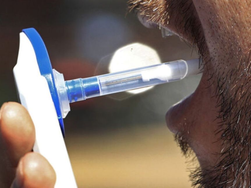 Políticos y jueces en la mira: avanza en la Legislatura el proyecto de los narcotests