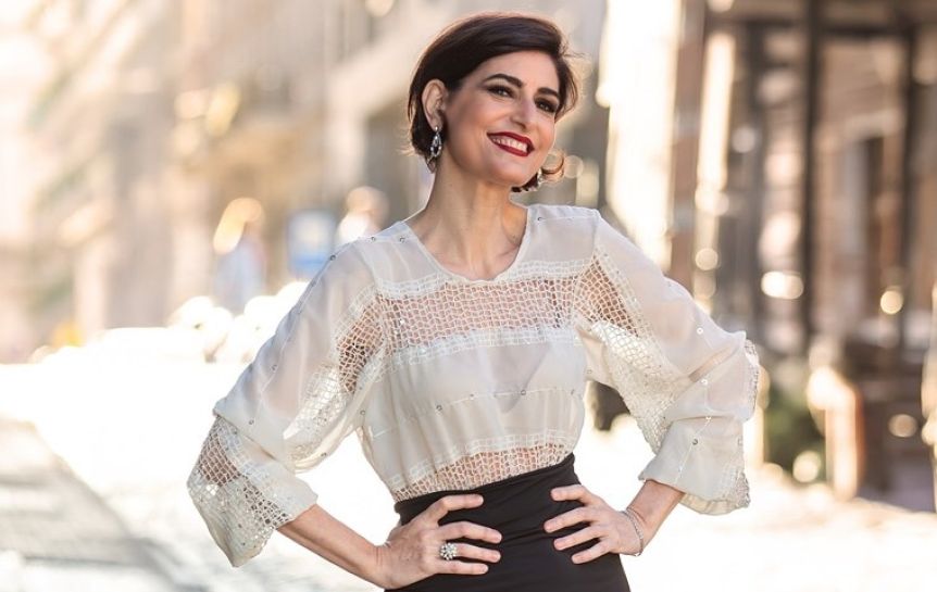 Día de furia: Cecilia Milone explotó a la salida del teatro contra la prensa