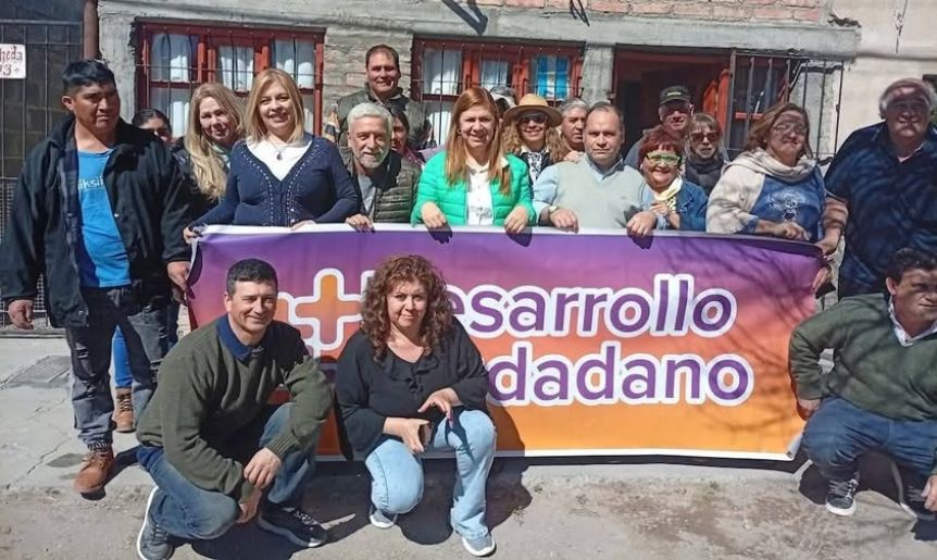 Gloria Ruiz recorre la provincia como candidata mientras se prepara para comparecer ante la justicia