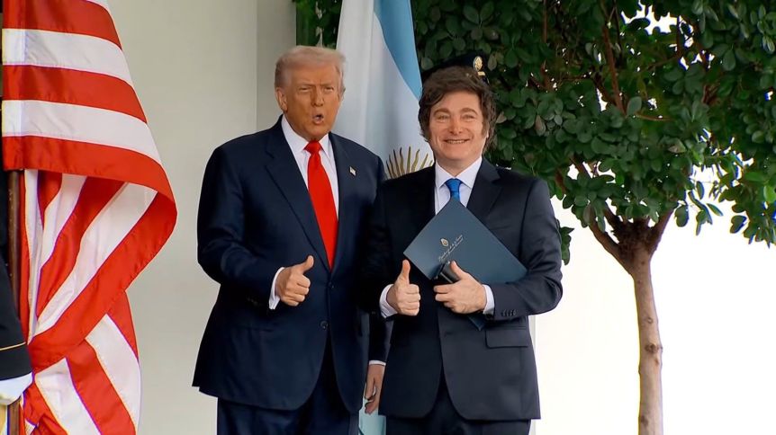 Respaldo a medias de Trump a Milei: “Si pierde, no seremos generosos”