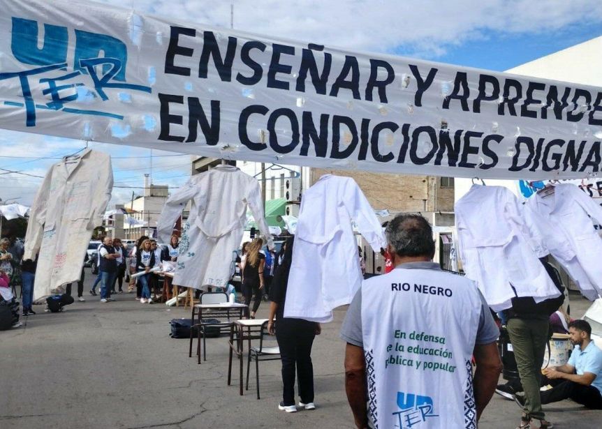 Se agrava el conflicto docente en Río Negro tras el rechazo a la oferta salarial del gobierno