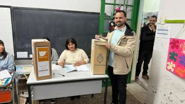 Candidatos chubutenses concurrieron a las urnas por la “fiesta de la democracia”