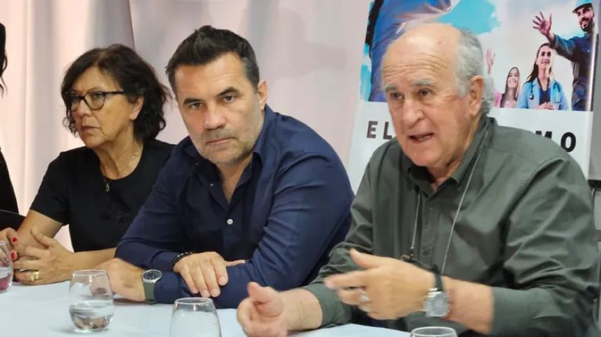 Esquirlas tras el estallido: el PJ quedó en llamas y apunta sus cañones a Parrilli