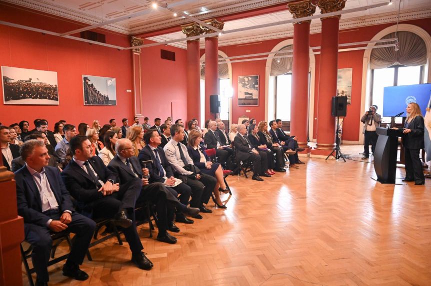 Con sello patagónico, legisladores electos de LLA desembarcaron en Casa Rosada